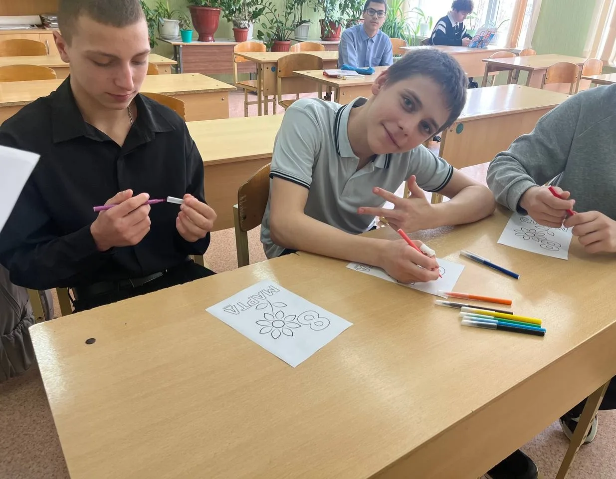 🌸 Весеннее творчество накануне 8 марта! 🎉В преддверии самого светлого весеннего праздника — Междунар