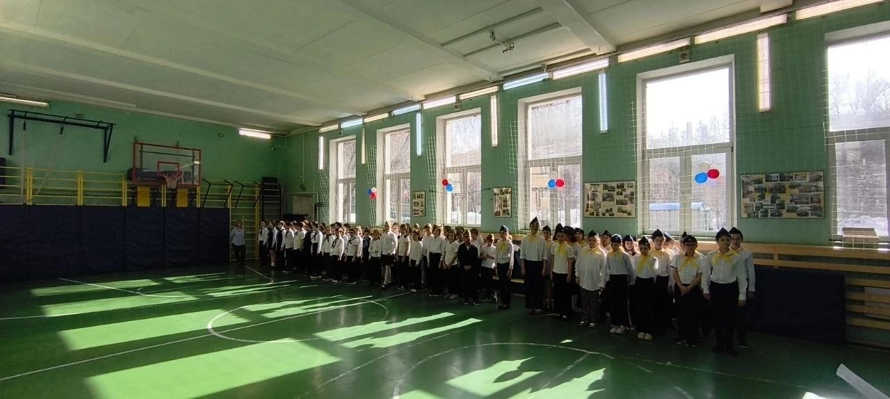 ⭐ Смотр строя и песни  📍 Ленинский проспект, 43А  ⚡ В нашей школе прошёл традиционный смотр строя и 
