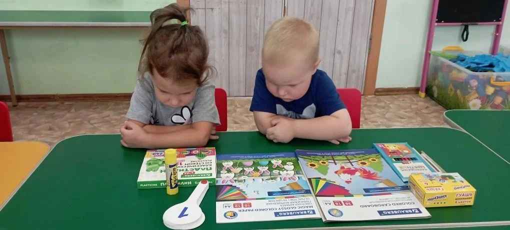 🍁 «В мире знаний»: как в нашей группе прошёл День Знаний! 🎒