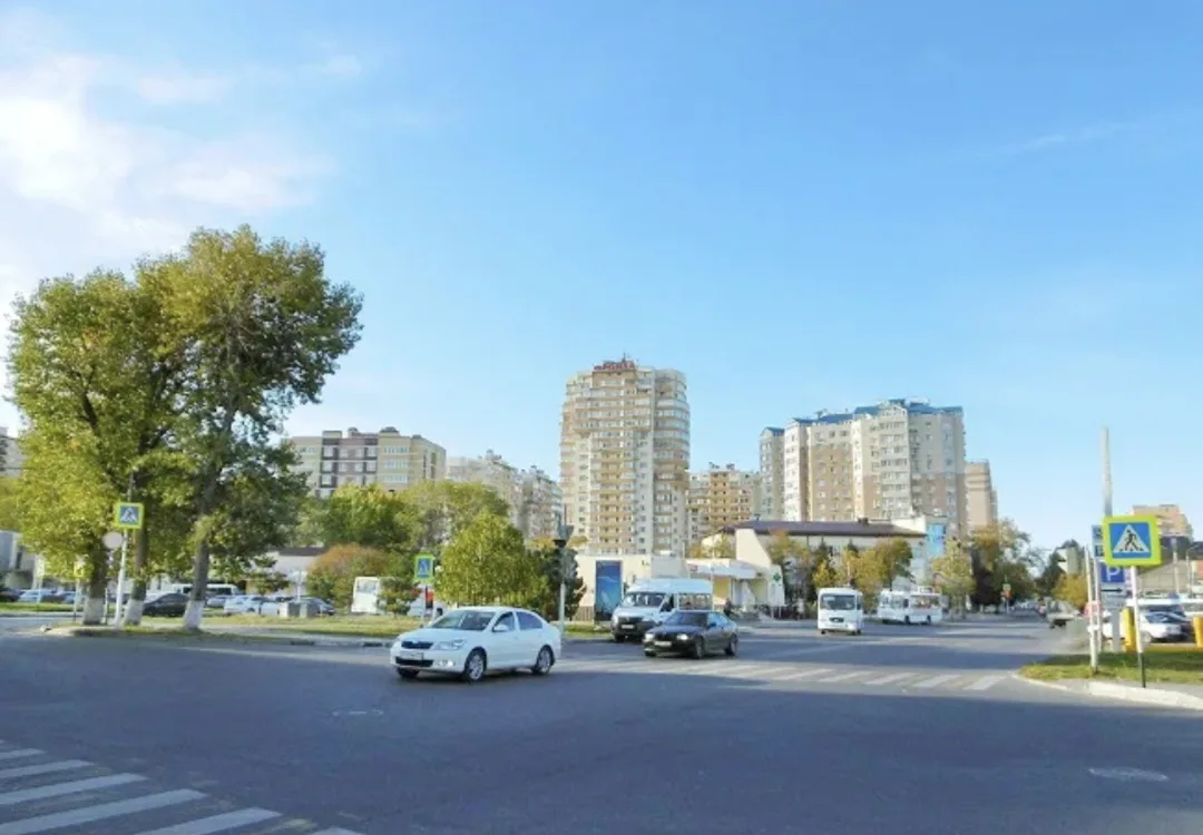 🏙 В Краснодаре планируют разделить Прикубанский округ из-за перенаселения.

В самом густонаселенном