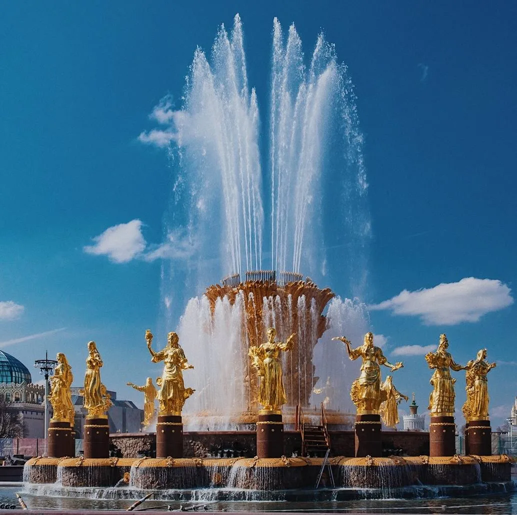 ⛲️ Сезон московских фонтанов сегодня завершается, — власти