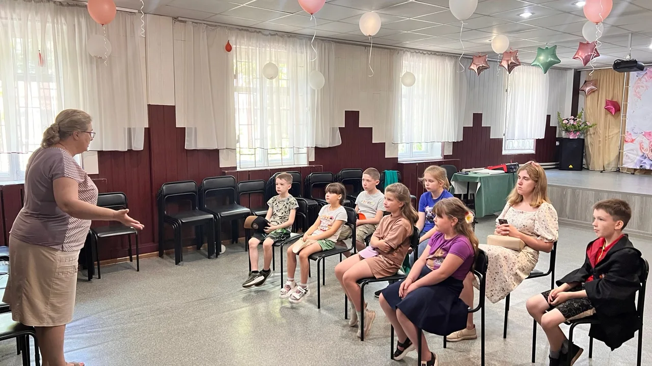 В рамках проекта «Дворовые практики» для обучающихся кружков и студий была проведена бе...