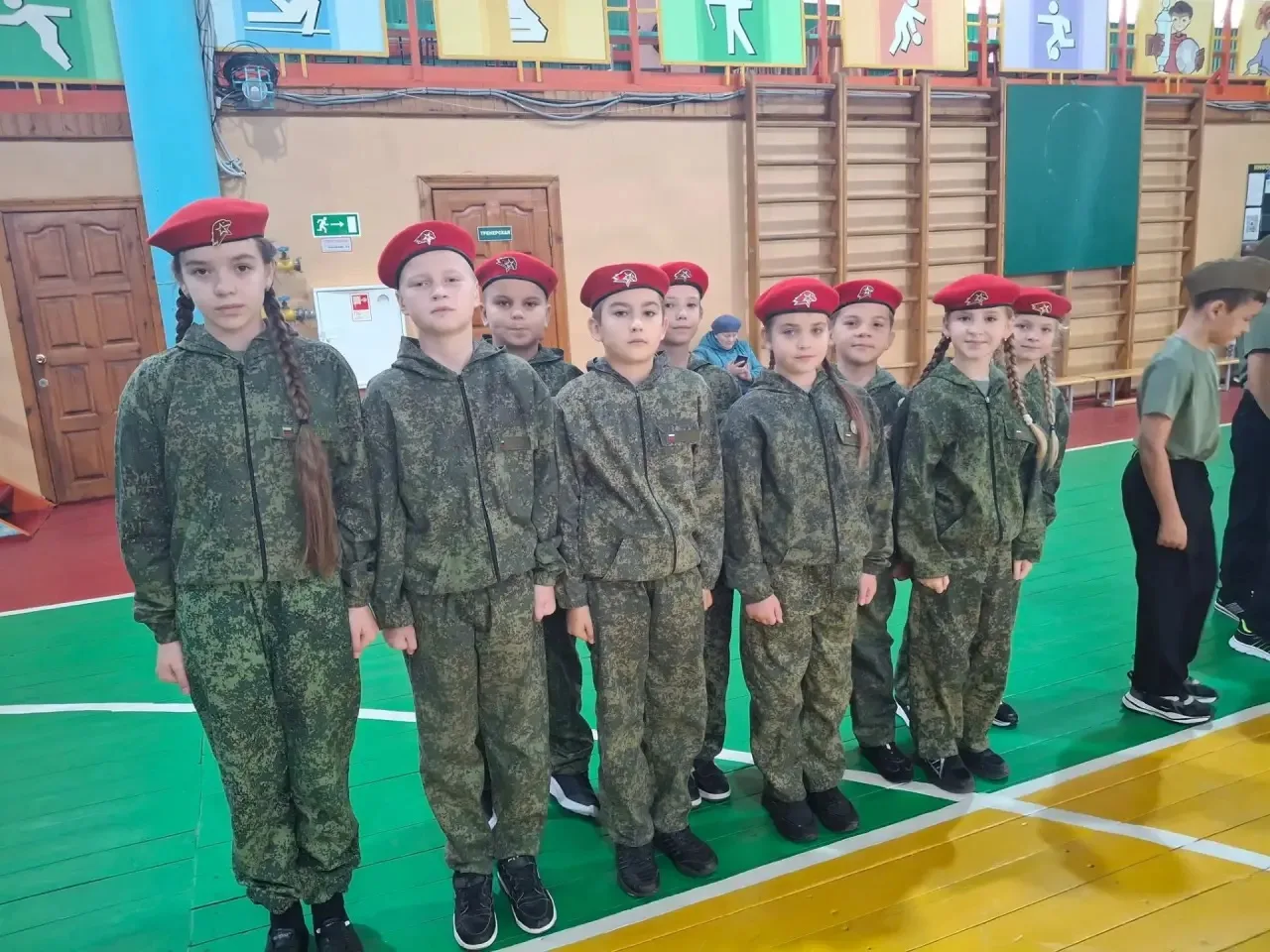 На базе спорткомплекса «Солнечный» прошёл муниципальный этап областной военно-спортивно...