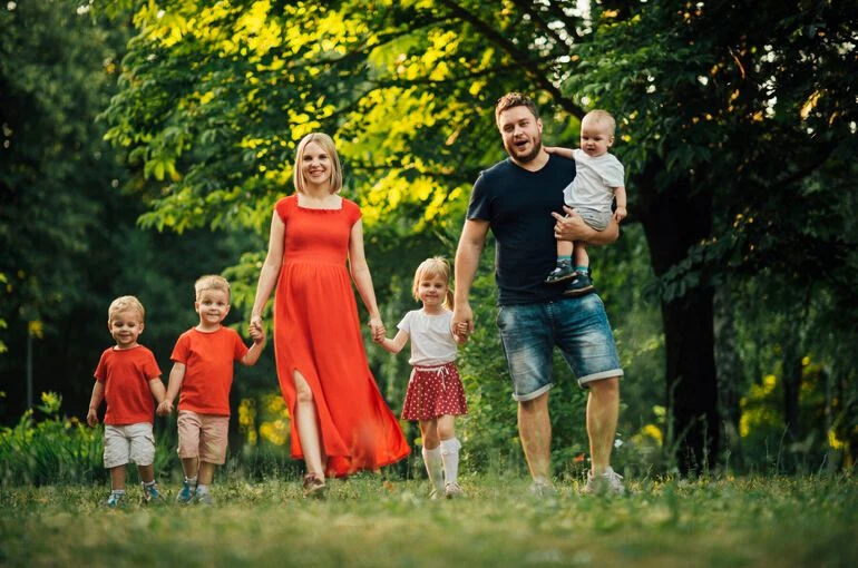 «Налоговый кешбек»: новая мера поддержки работающих родителей