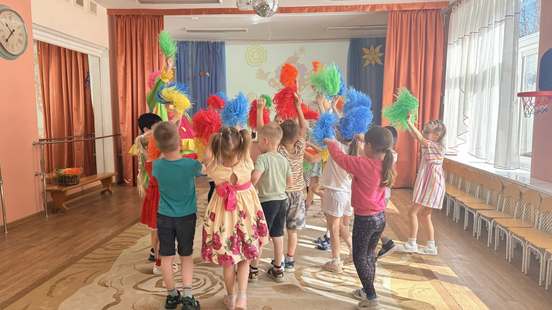 🎉 День смеха в нашем детском саду: море улыбок и веселья! 🎉