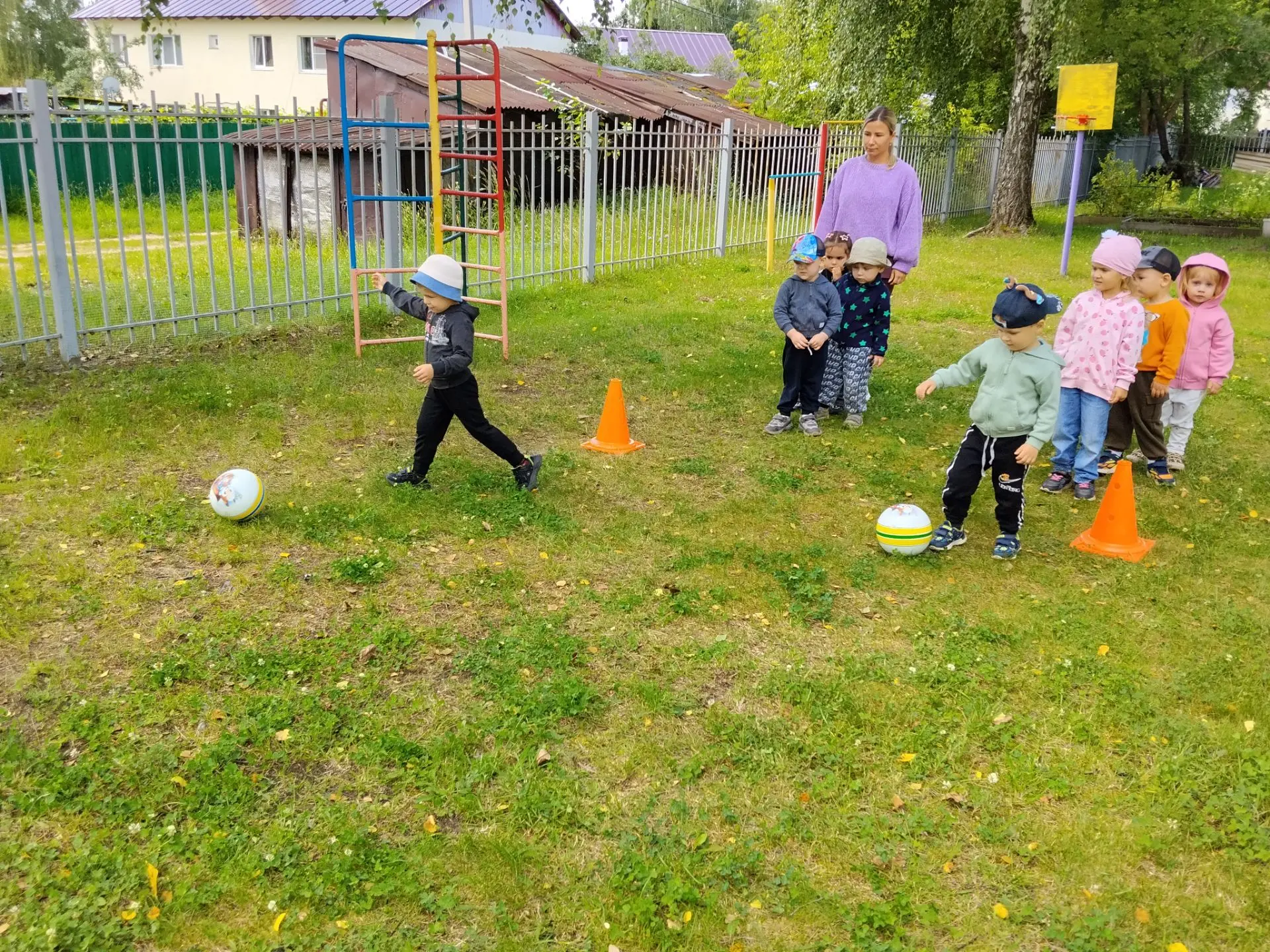 Дошкольное отделение. Здание 7. С целью укрепления здоровья детей, приобщения к физической культуре 