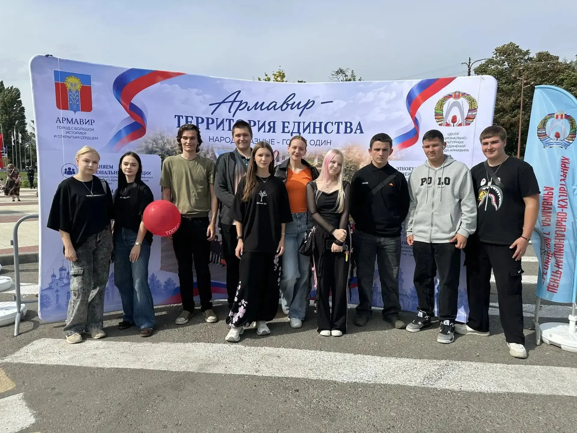 🎉Армавирцы празднуют День города: всюду ярмарки и концерты, выставки и мастер-классы!