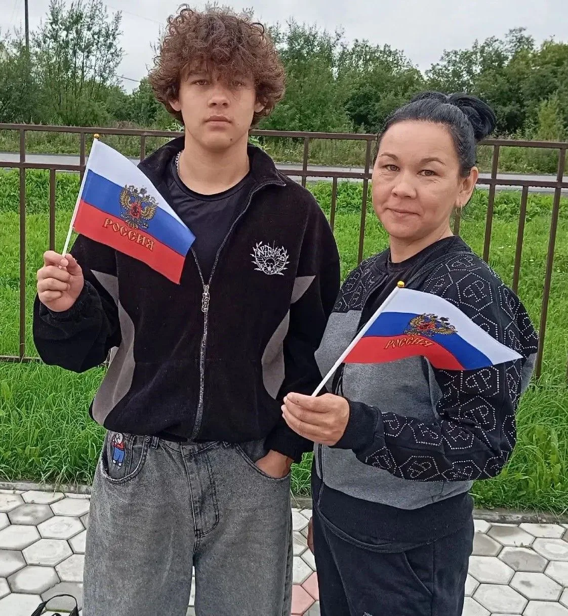Друзья, сегодня мы провели замечательную акцию «Флаг моей страны»! 🇷🇺⁣