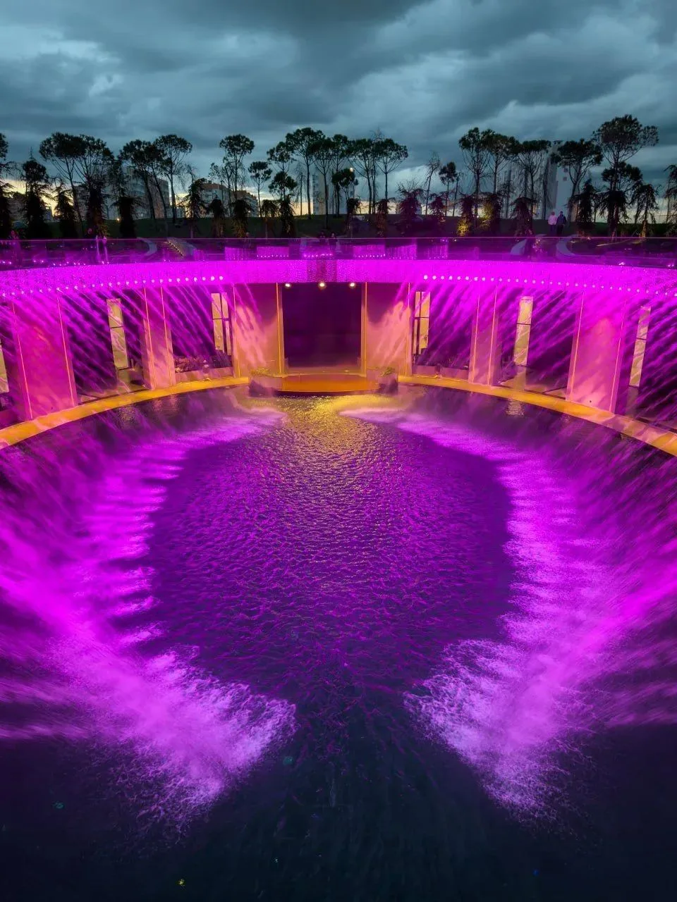 ⛲ Отражение облаков
