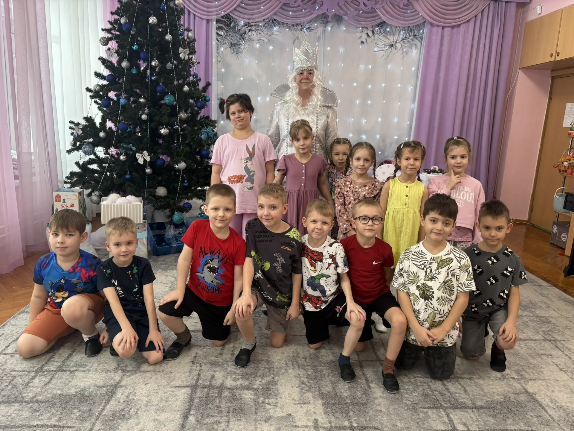 Прощание с ёлочкой в нашем детском саду 🎄
