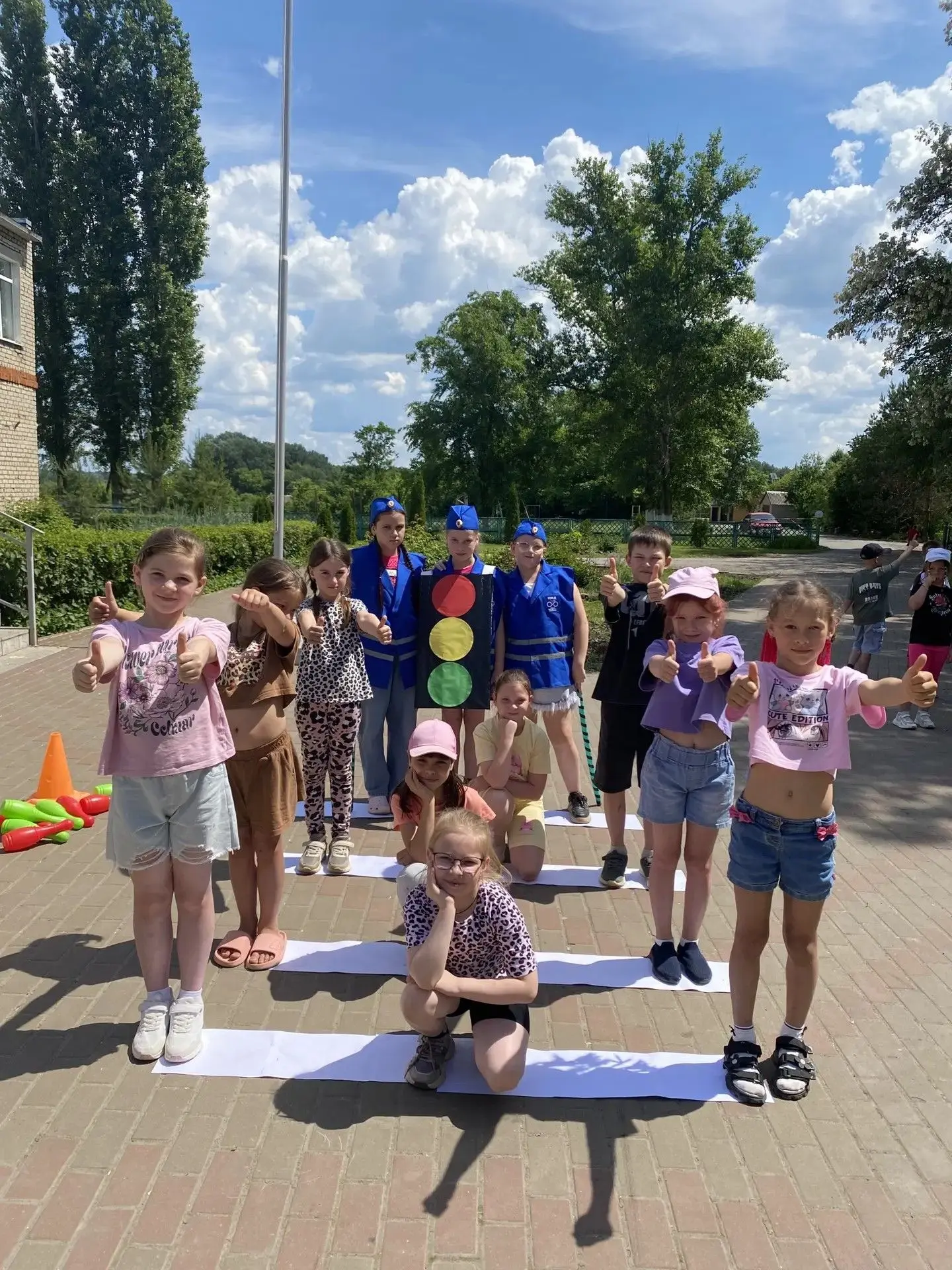 ☀️ "Солнечный город" за безопасность на дорогах! ☀️Наш лагерь с радостью проводит разные мероприятия