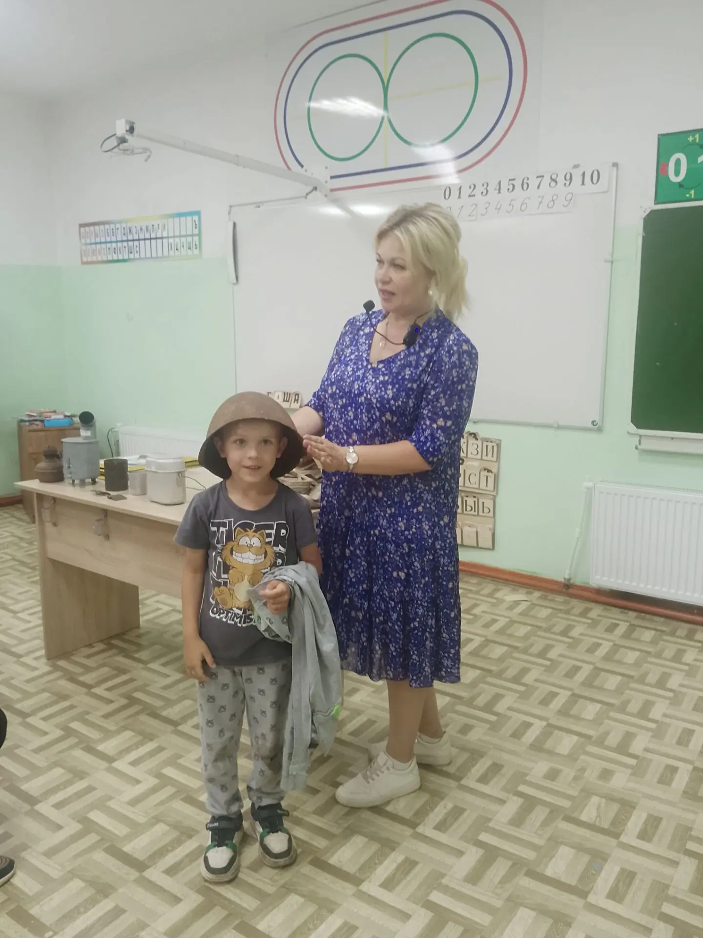 Важность исторической памяти: встреча в лагере "Улыбка"

В лагере "Улыбка" прошла увлекательная встр