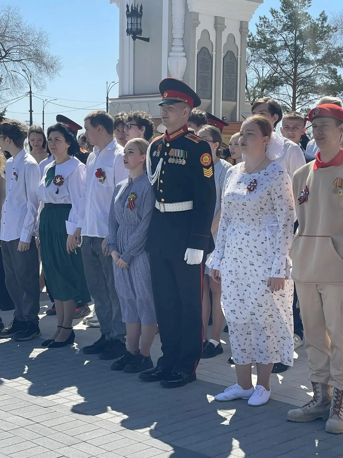 ✨ Вальс Победы  Наши старшеклассники стали частью большого и трогательного события — городской акции