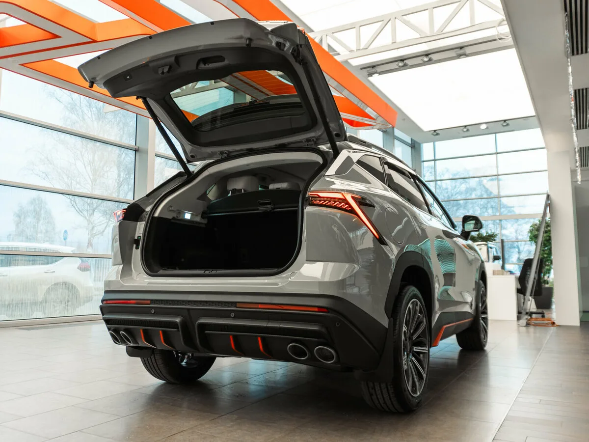 Jetour JETOUR Dashing с выгодой до 800 000 ₽ до 31.05  Всенние выгоды на JETOUR Dashing до 800 000 ₽