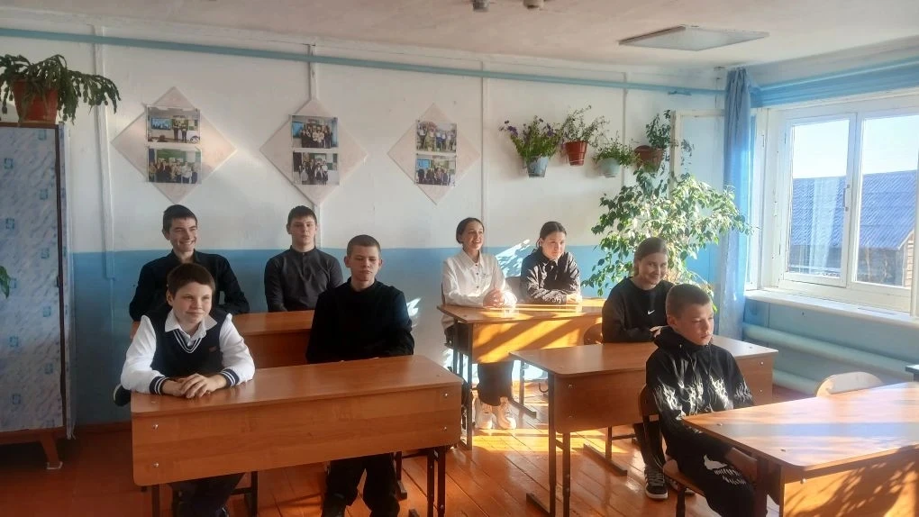 К ВПР готовы! 💪 Наши школьники усердно готовятся к Всероссийским проверочным работам!
