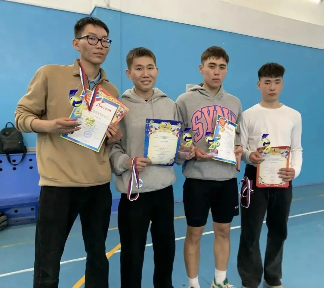 🏆 Абсолютные чемпионы!  10 мая в спортивном зале МОУ Усть-Ордынская СОШ №2 прошло открытое первенств