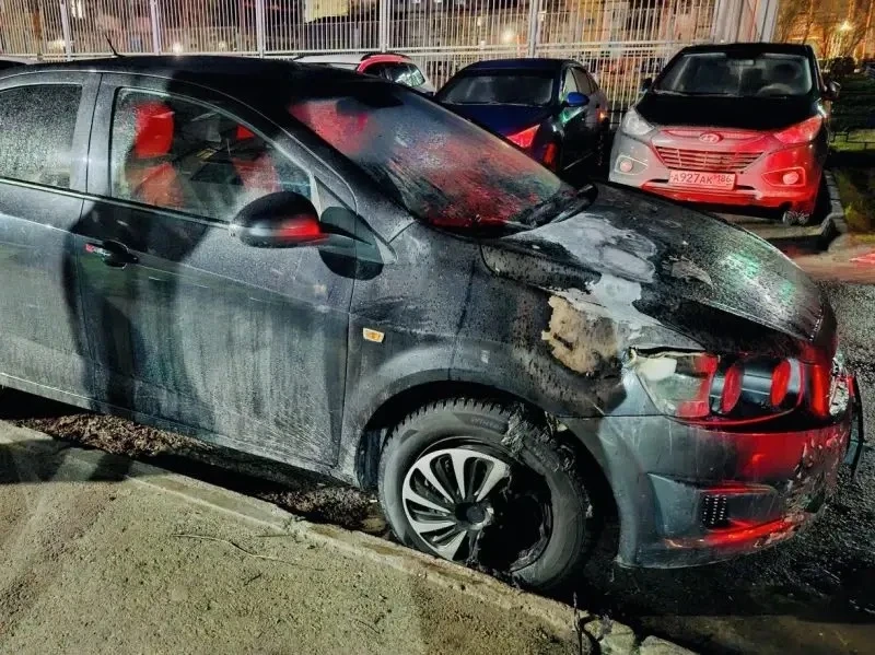 ❗️Подросток, поджигавший машины с символикой Дня Победы, получил приговор в ХМАО  Преступление он со