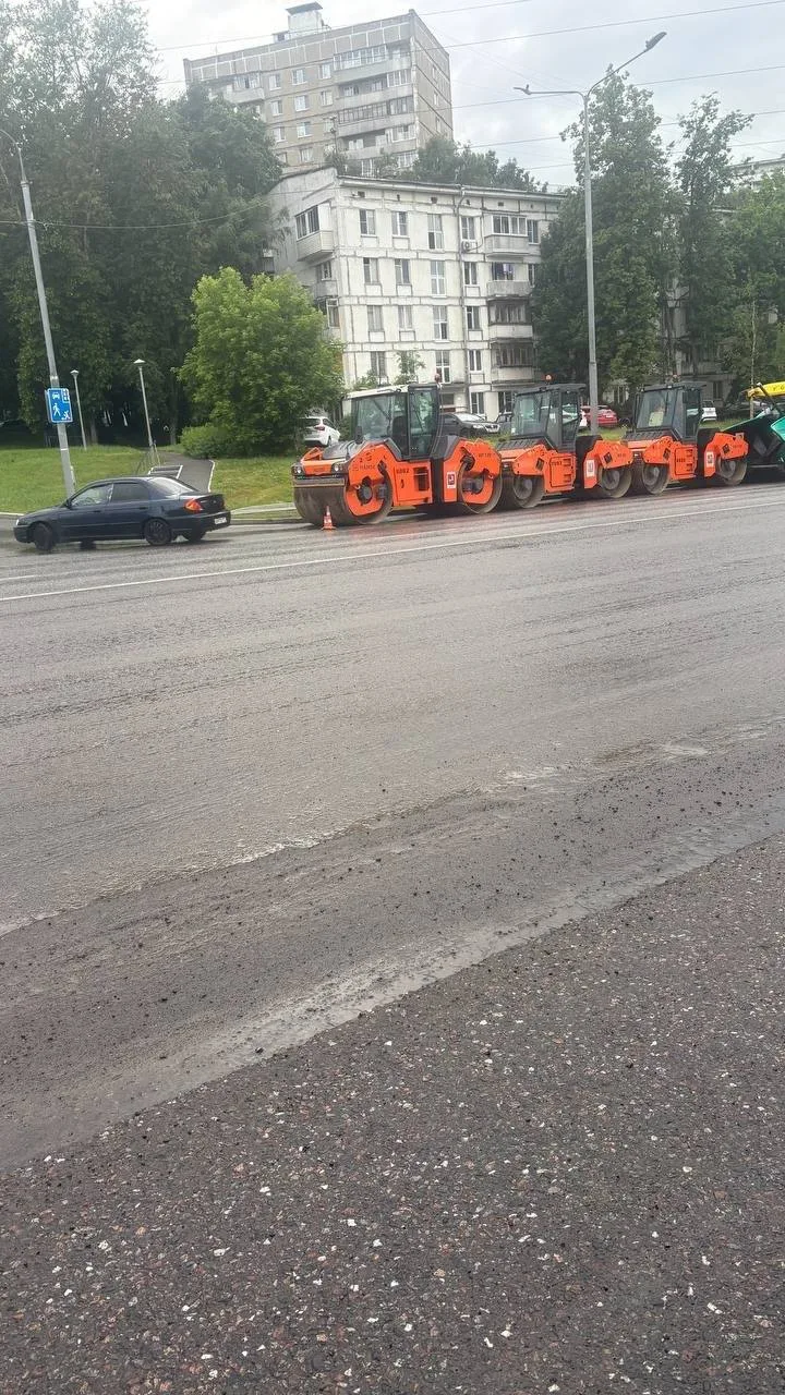 😡 Ночной шум на Каховке доводит жителей до отчаяния

Жители домов 13к1, 15к1 и 15к2 на улице Каховк