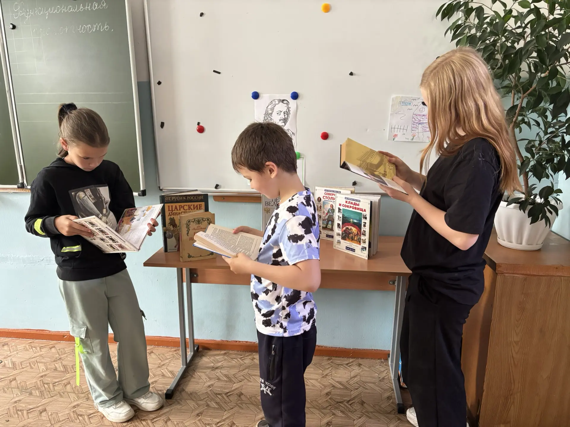 8 июня прошел исторический экскурс «Великий государь великого государства» ко дню рождения Петра пер