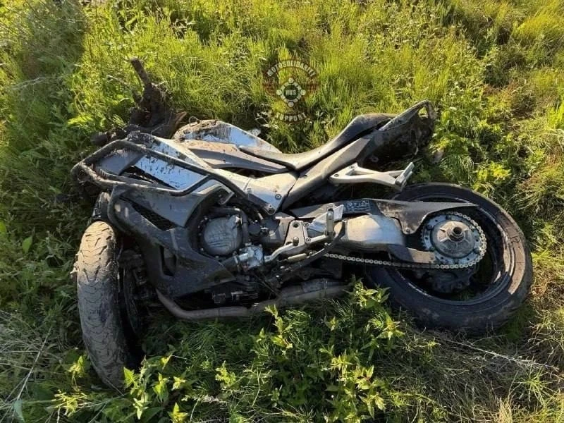 🏍 Серьёзное ДТП с мотоциклистом произошло в Гатчине

На трассе А-120 в Гатчине столкнулись мотоцикл