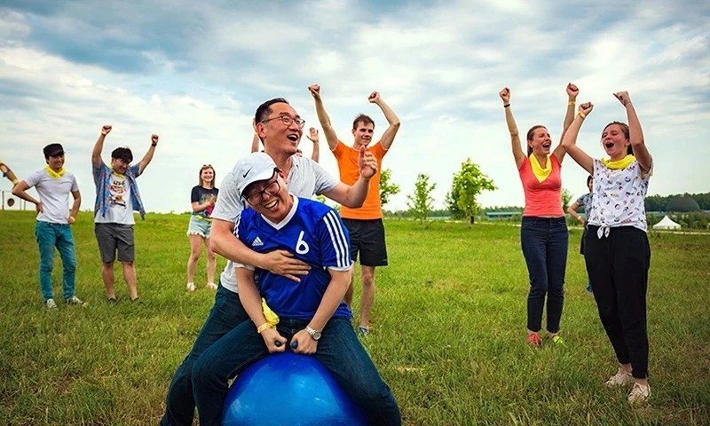 КРЕАТИВНЫЙ ТИМБИЛДИНГ 🏹 Хотите удивить коллег и организовать командный отдых мечты, ко...