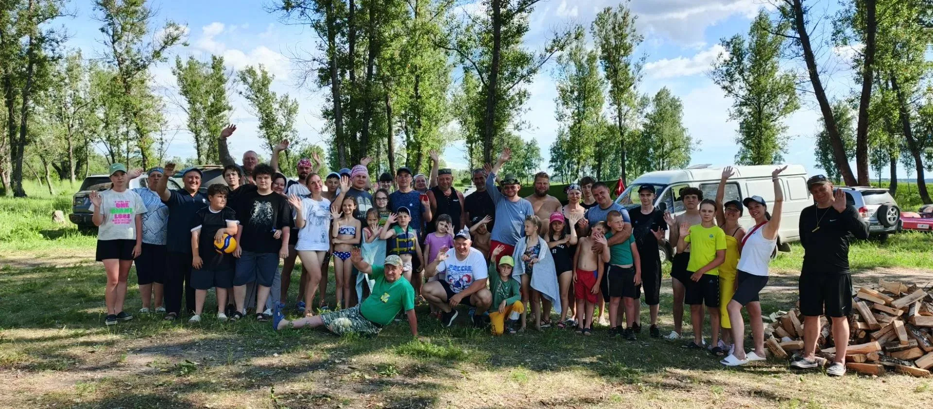 🚣 Берега Берди стали центром большого семейного события. Совет отцов при Главе Искитимского района 