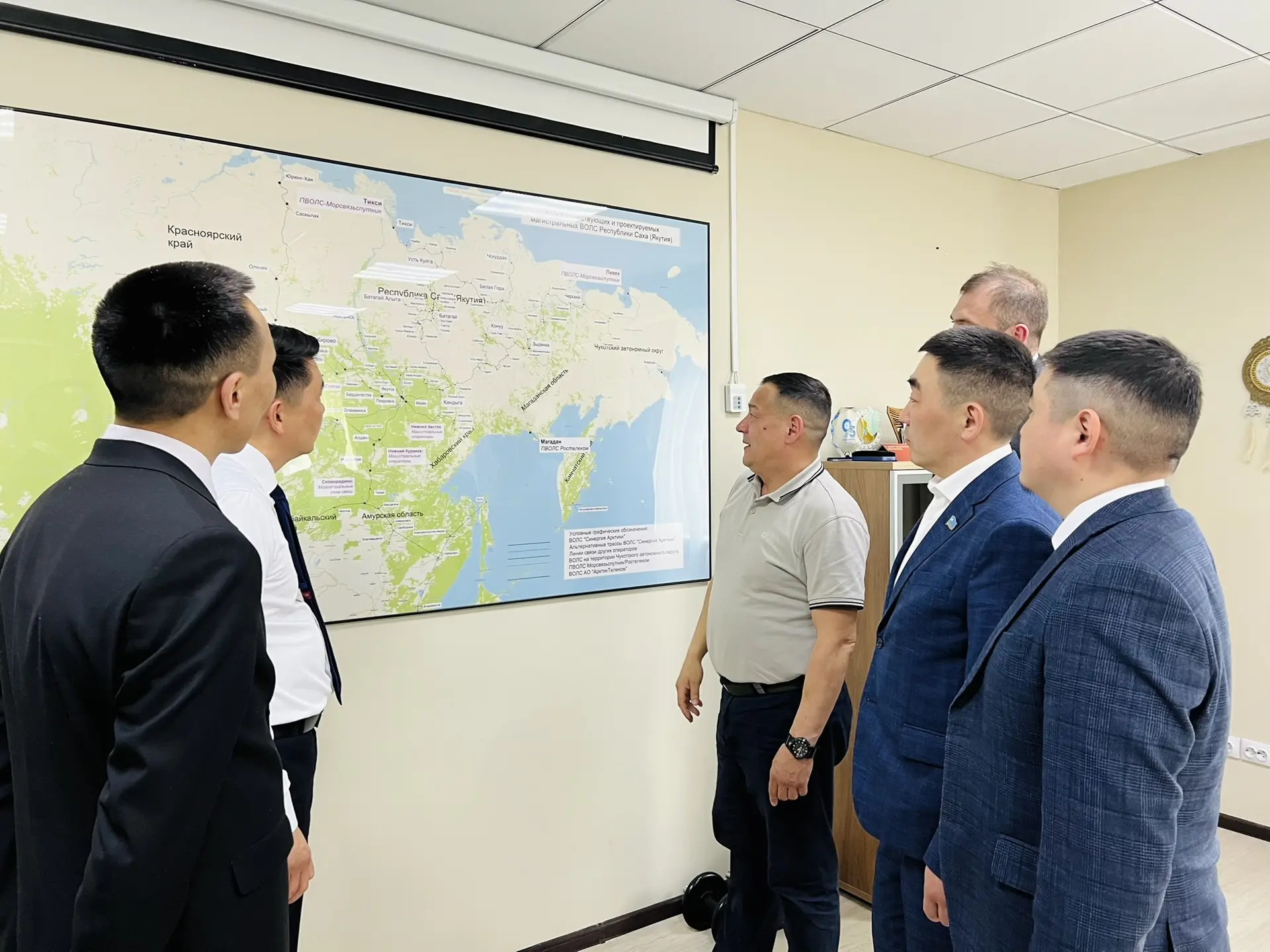 🛰️ Ещё пять сёл Момского района подключат к высокоскоростному интернету  Министр инноваций, цифровог