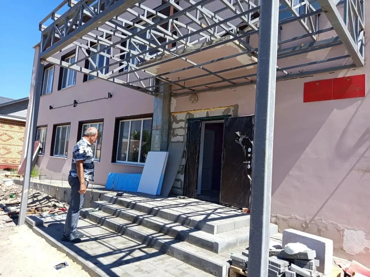 В Ржаксинском округе доделывают библиотеку и обновляют парк — скоро открытие

Там подходят к финалу 