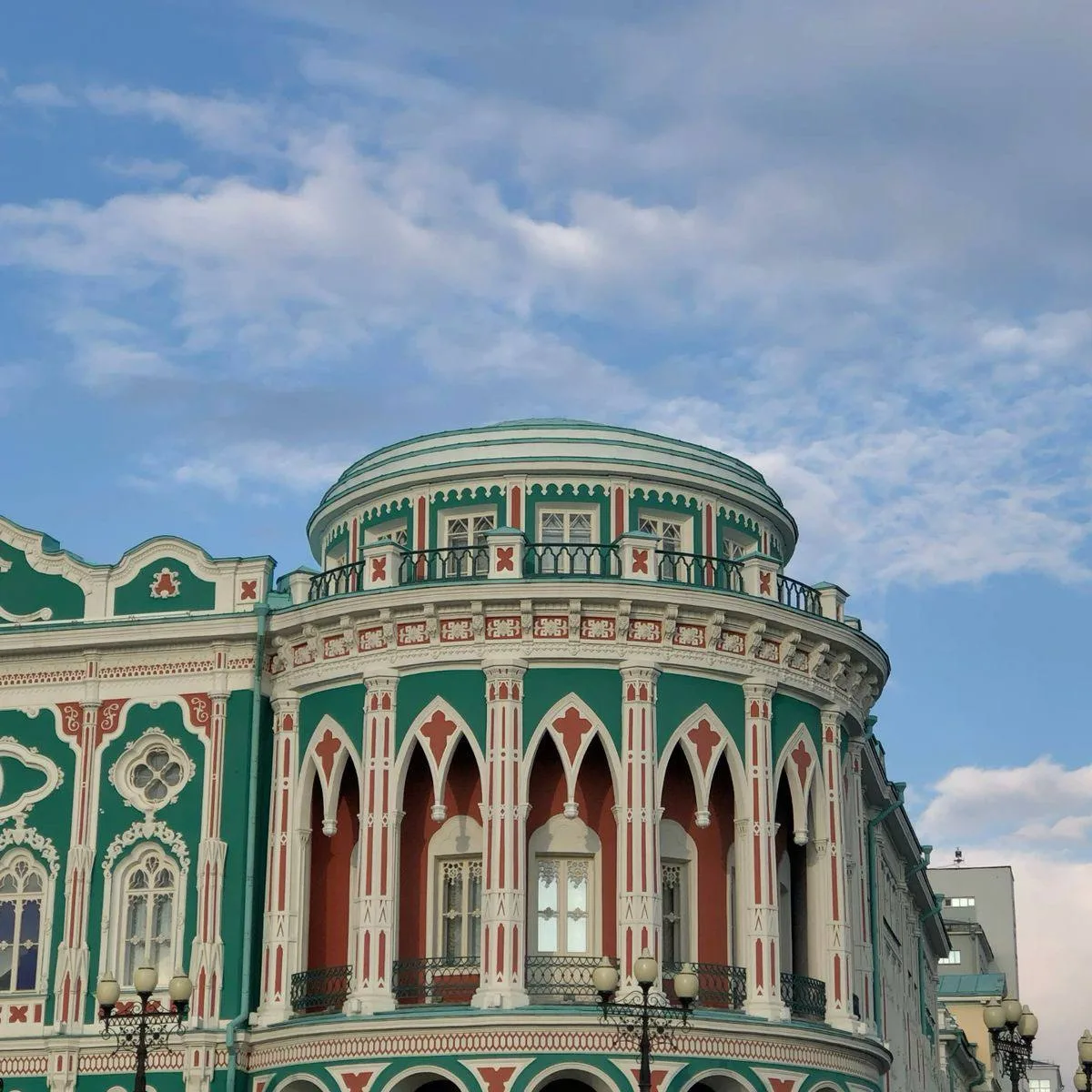 С днем города, дорогие друзья!