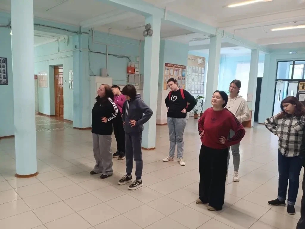🎉2-й день летнего пришкольного лагеря  пошёл под девизом "День русских традиций".