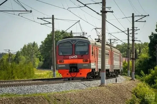 Пять электричек в Татарстане изменят расписание почти на три месяца