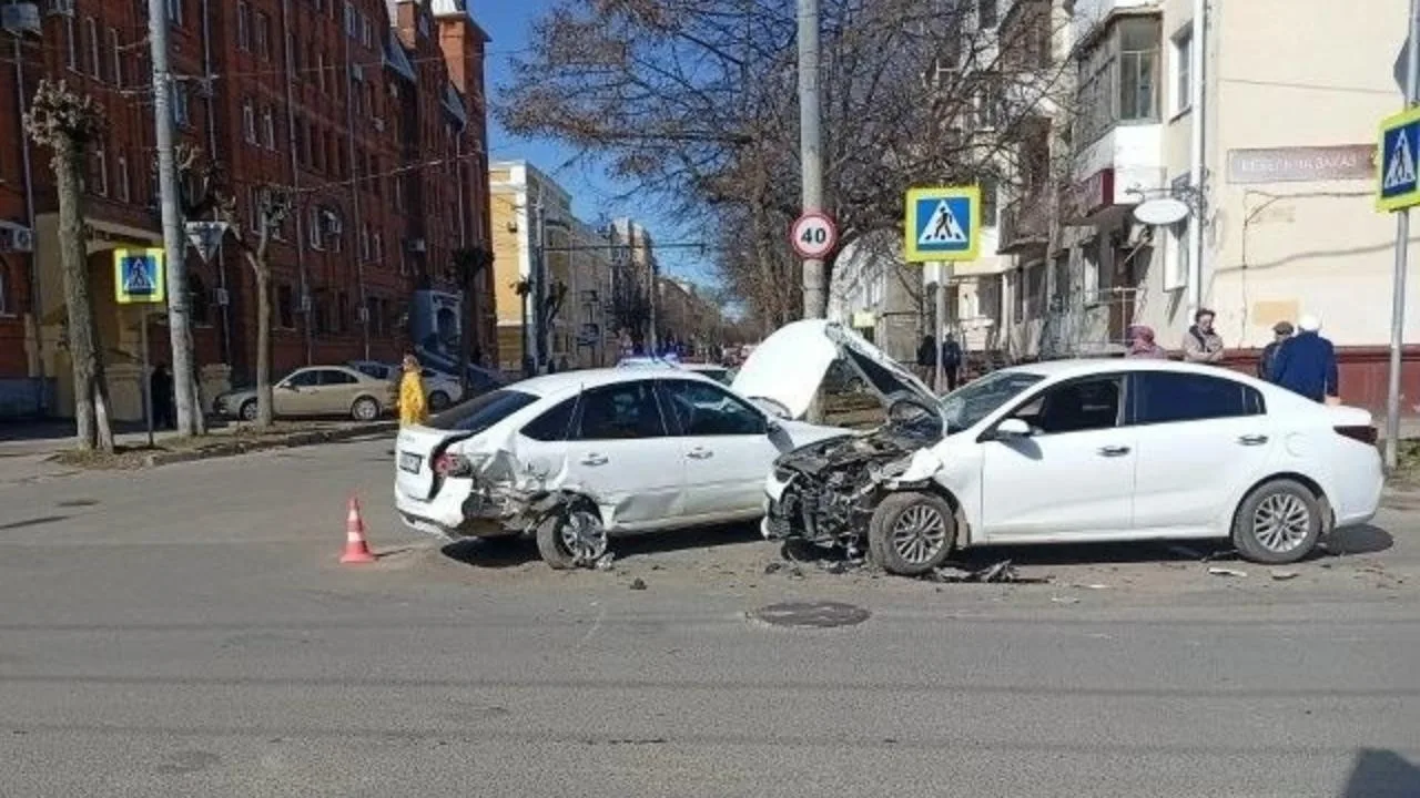 💥 В Йошкар-Оле по вине пьяного водителя сбили человека  Накануне утром у дома № 81 на Вознесенской у