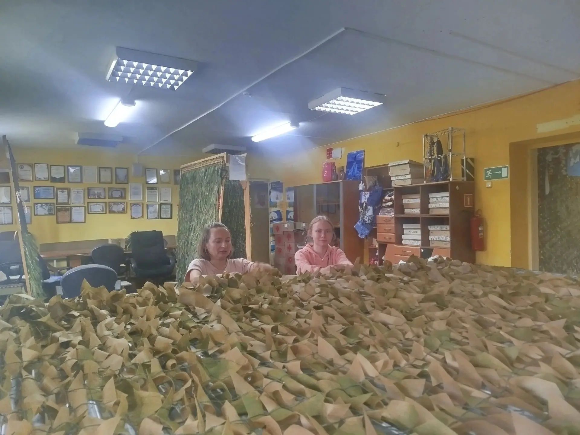 Как помочь фронту, не жертвуя временем с семьей? Ответ прост: делать добрые дела вместе🙌