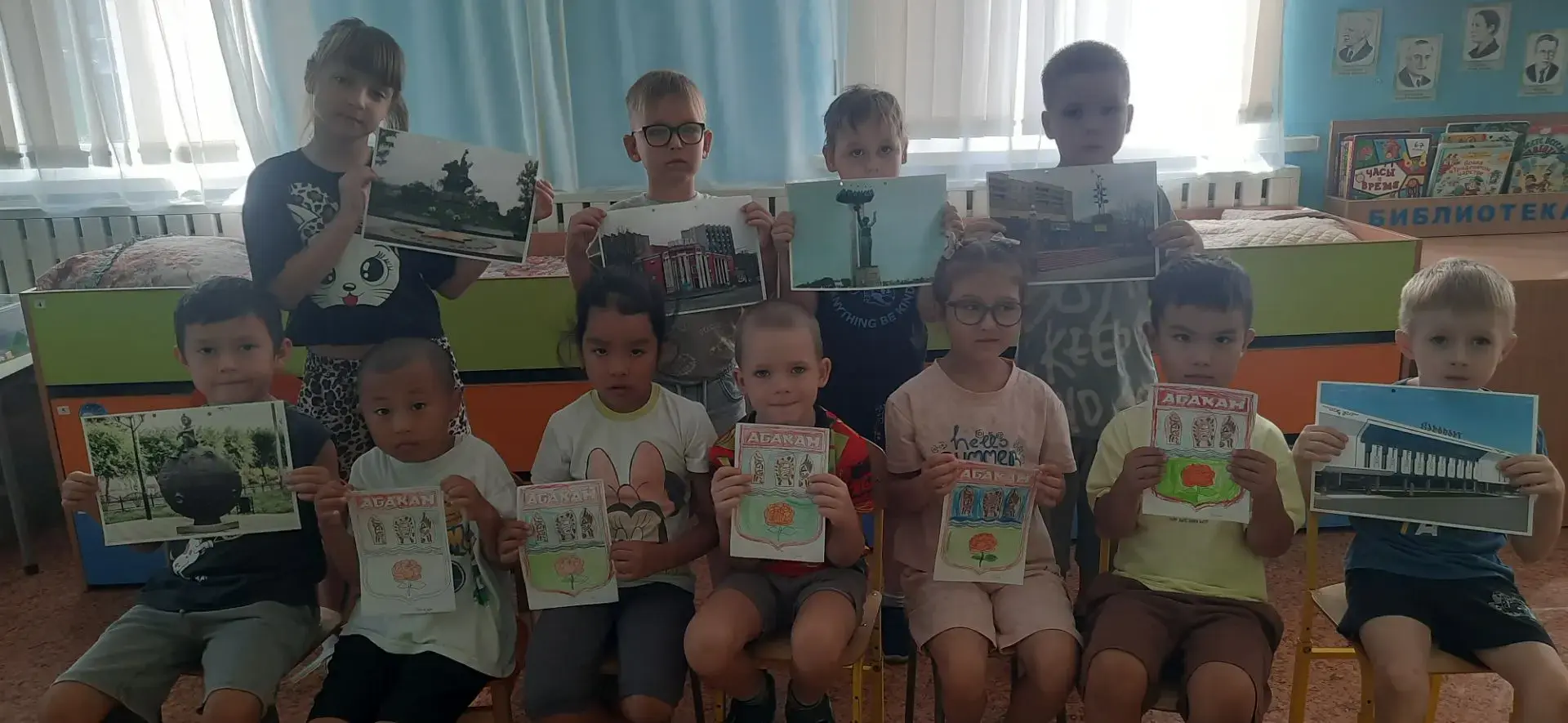 Всю неделю ребята из группы «Светлячки» открывали для себя родной Абакан: с интересом д...