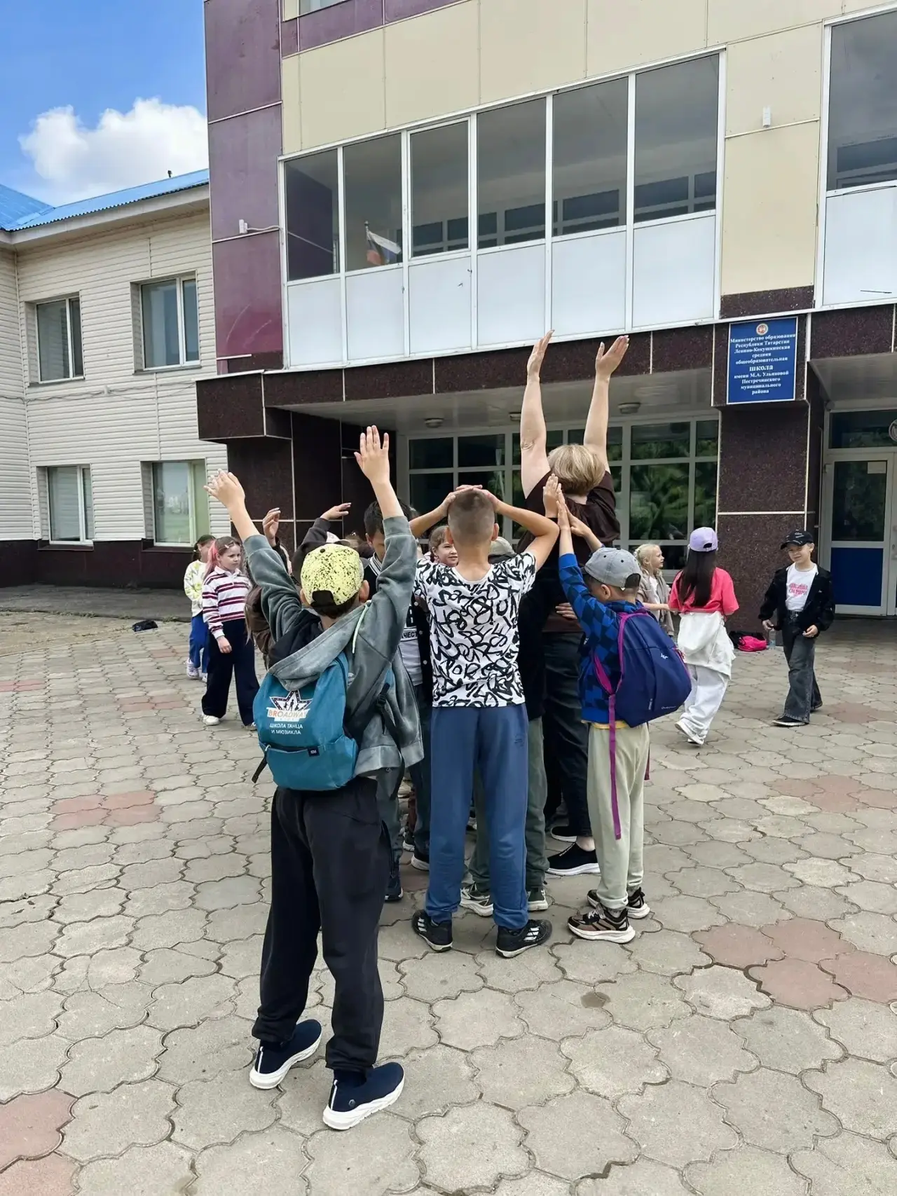 Сегодня в нашем пришкольном лагере прошел по‑настоящему волшебный день! 🌼 

День в «Ромашке» — как 