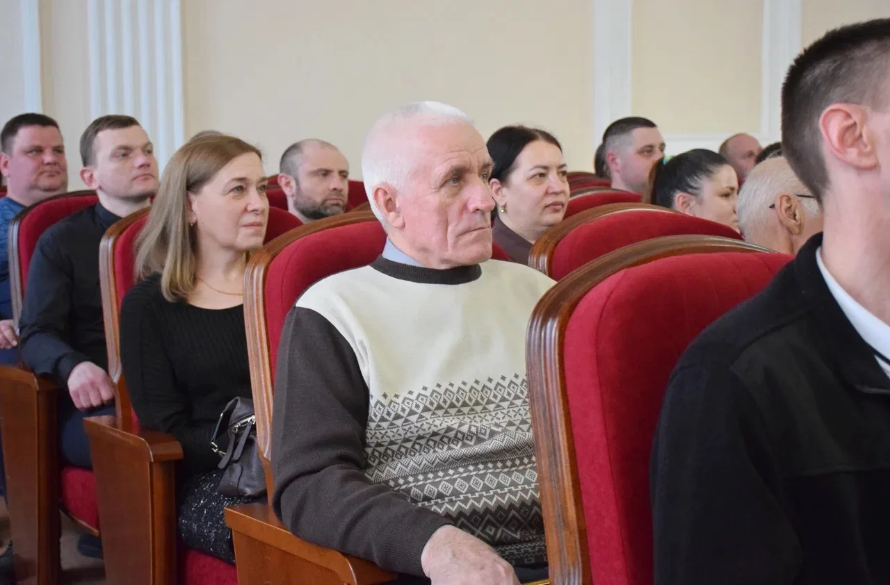 Сегодня свой профессиональный праздник отмечают работники жилищно-коммунального хозяйства и бытового