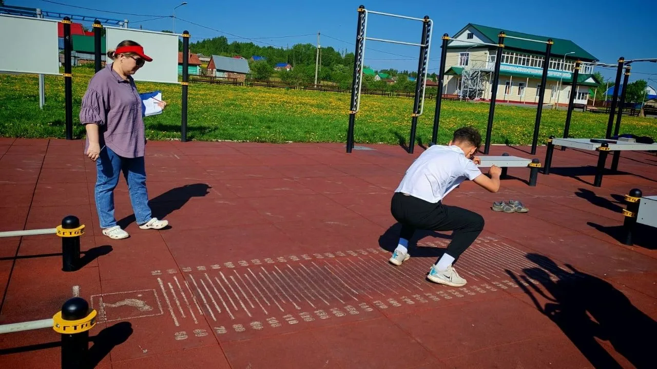 Ребята прошли нормативы испытаний (тестов) ГТО в возрастных группах 10-11лет (3 ступень...