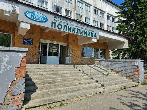 Больницы Иркутска начали закрывать на карантин
