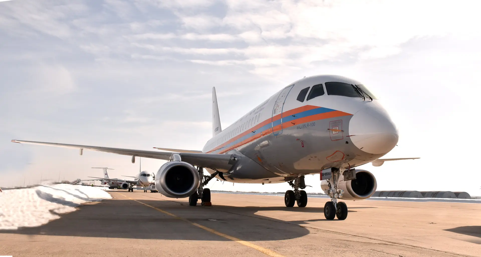 Специалисты ОАК восстановили самолет SSJ-100 из авиапарка МЧС России  🛫   После восстановления летно