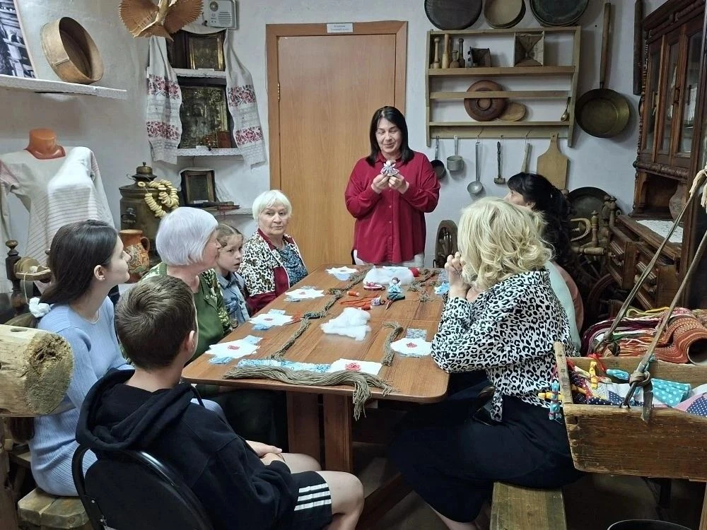 В минувшие выходные в Плавском районном краеведческом музее царила особая атмосфера тво...