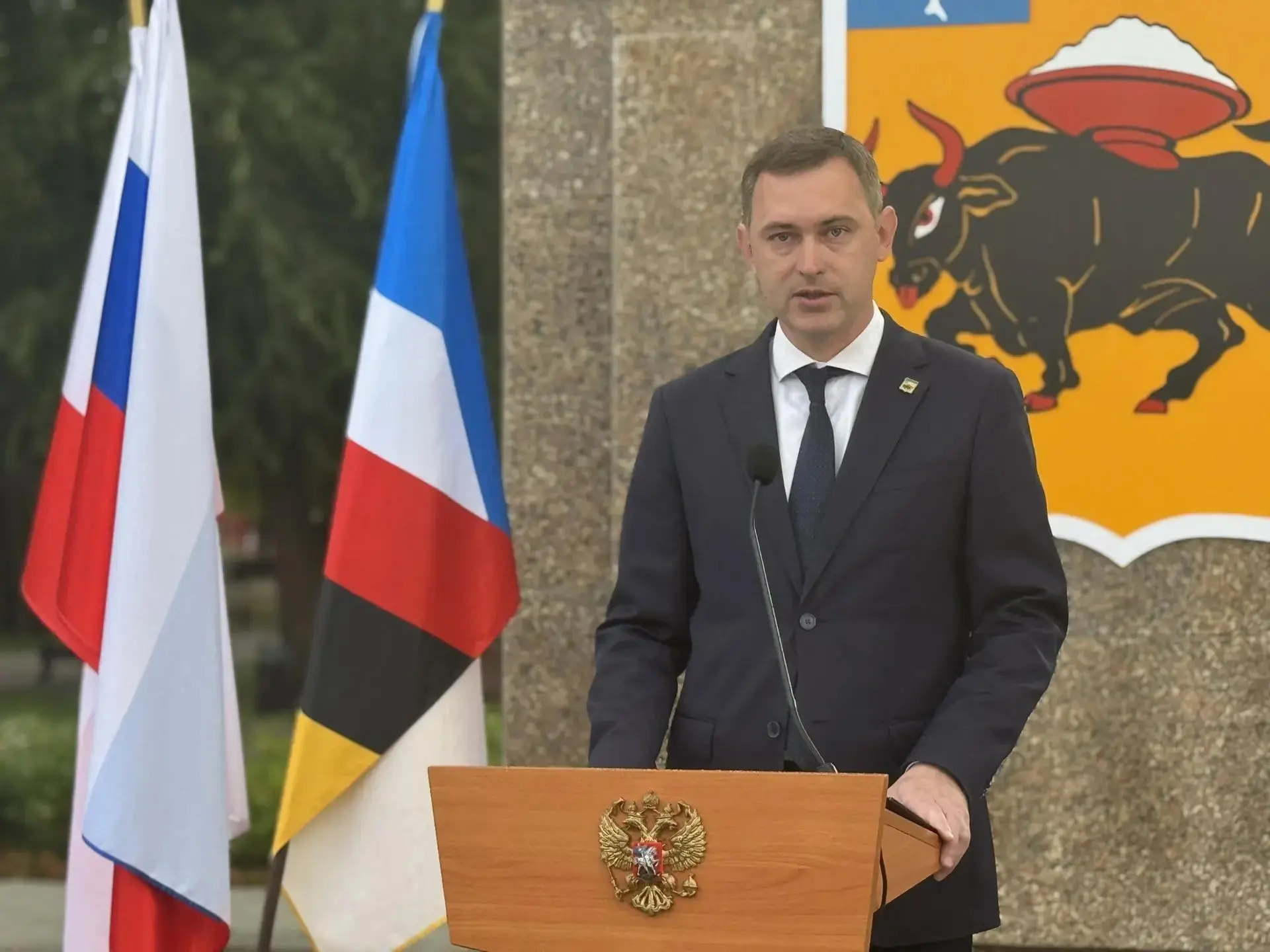 Неделя, посвященная Дню рождения Энгельса-Покровска, традиционно началась с торжественн...