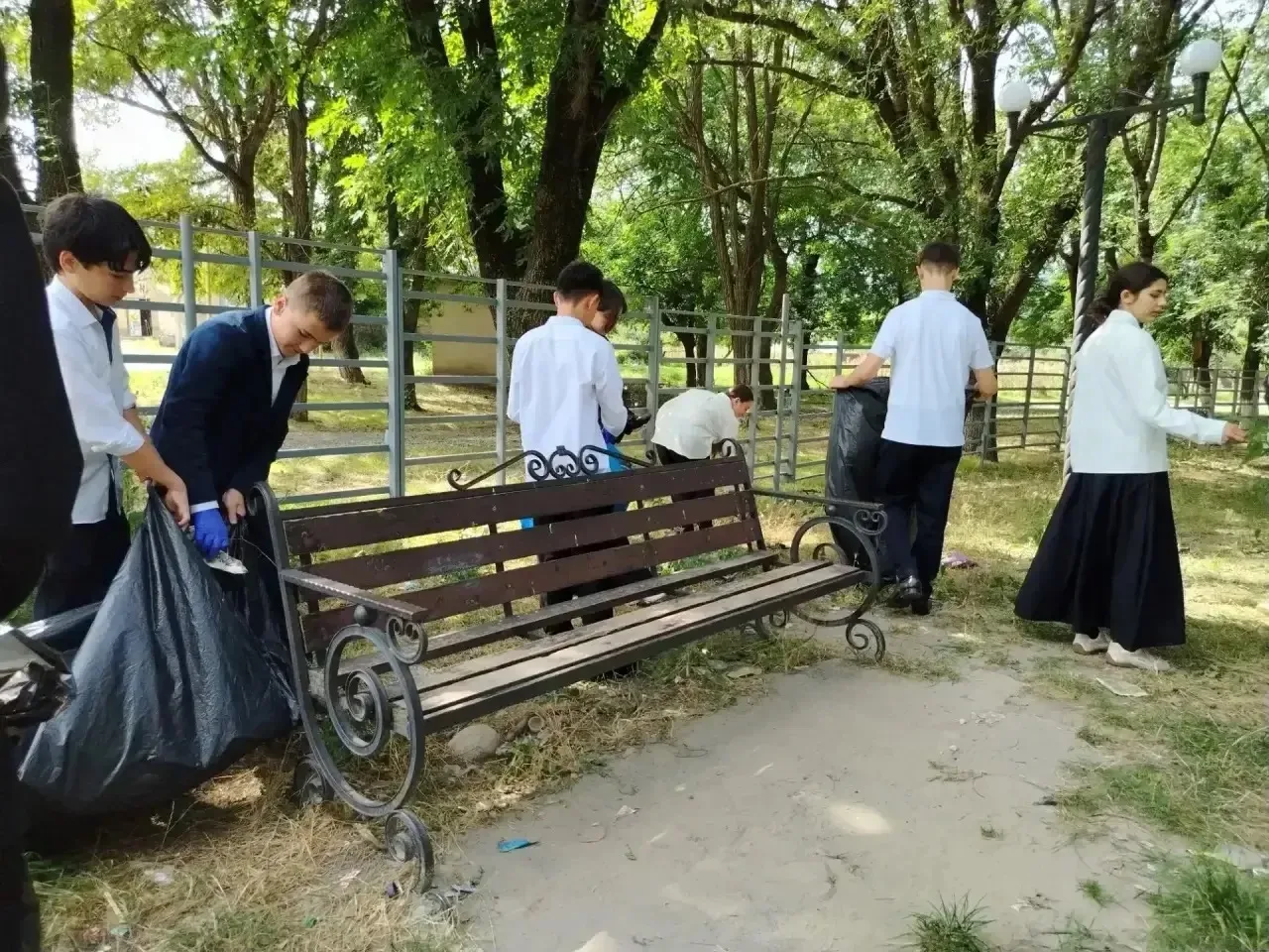 В преддверии Дня Карачаево-Черкесской Республики и Дня города Черкесска в республике пр...