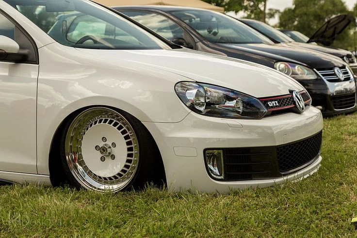 Фото