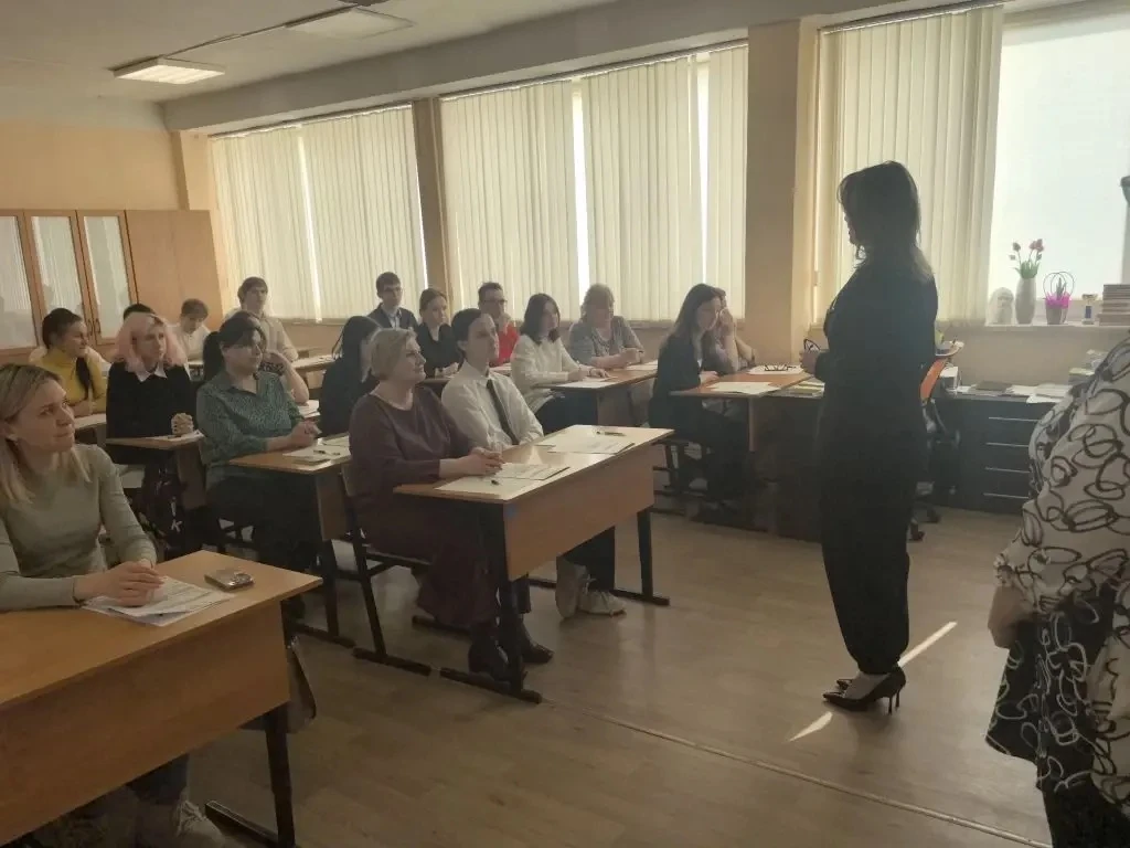 Родители сдали ЕГЭ по математике!   12 марта в Домодедовской школе №1 было непривычно шумно и волнит