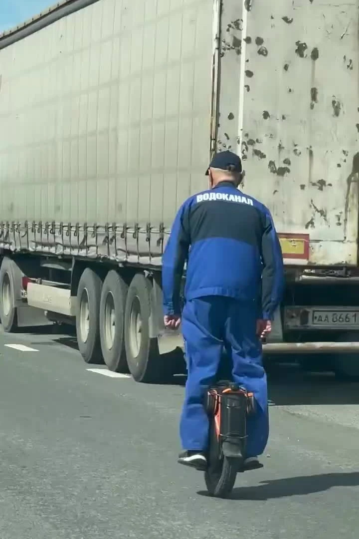 Когда требуется как можно скорее прибыть на вызов, мастера используют любые доступные с...