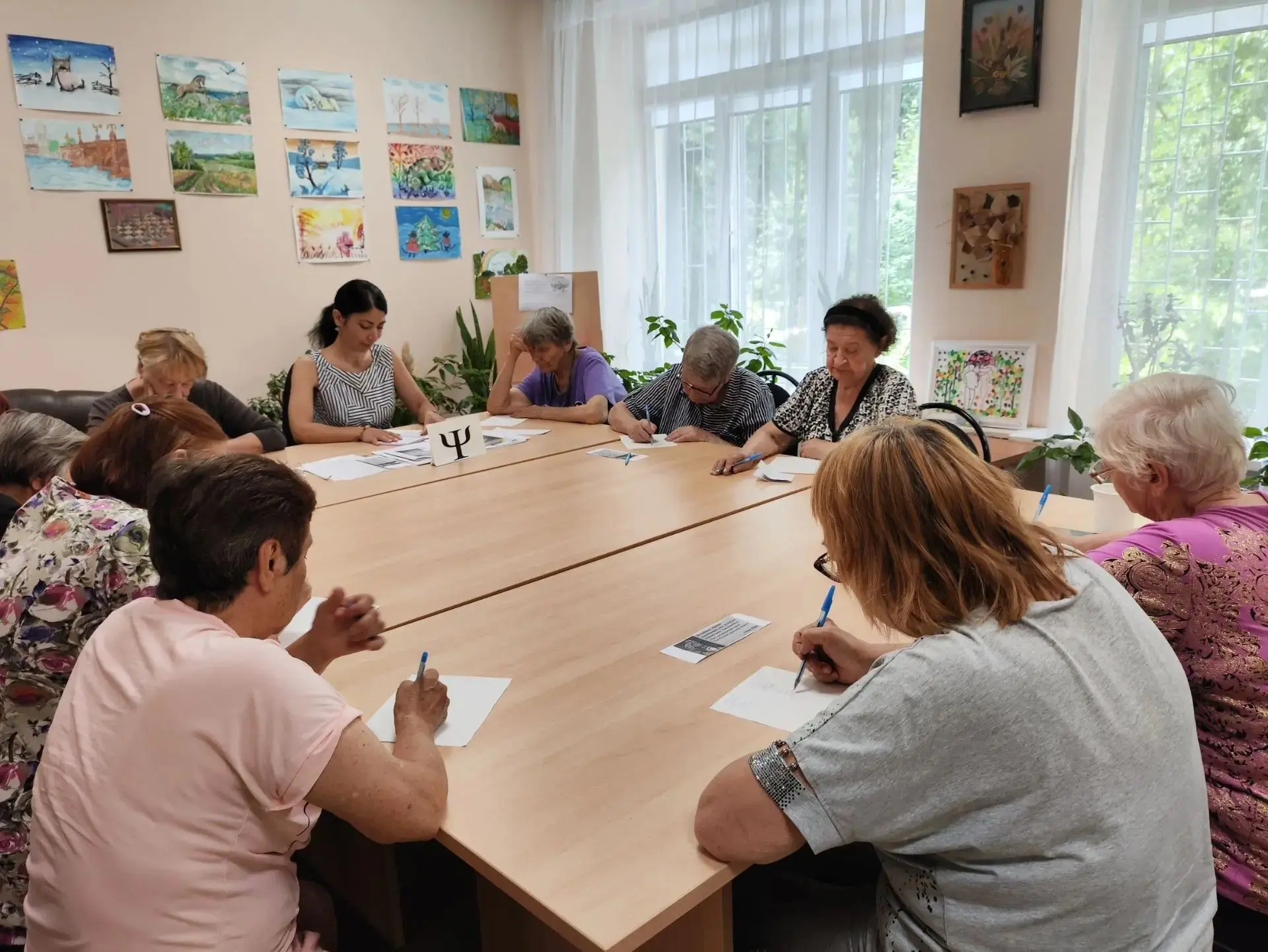 ✅В МБУ «ЦСОН Первомайского района г. Ростова-на-Дону» 18 июня состоялся когнитивный тренинг по разви