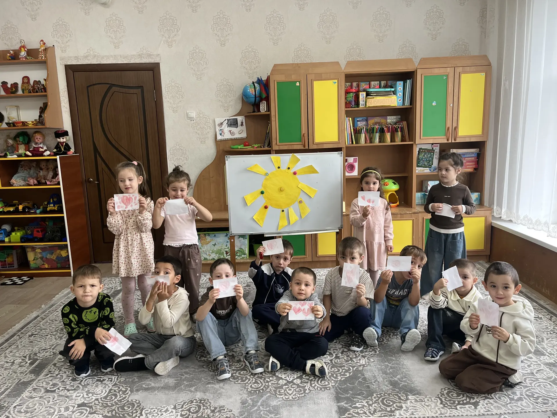 В старшей группе «Ромашка» прошло занятие по речевому развитию на тему «Моя семья», кот...