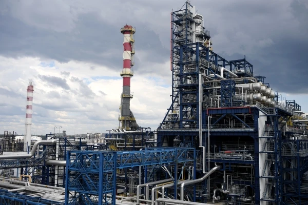 Эксперт исключил вероятность полной остановки Московского НПЗ после атаки БПЛА