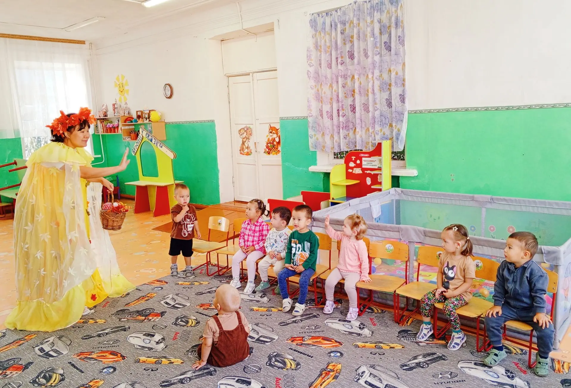 Сегодня на музыкальном занятии малыши 1 младшей группы в увлекательной игровой форме по...