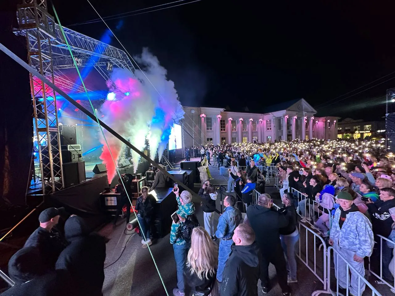 🎉На День города в Волчанск приедут Анна Седакова и Леша Свик